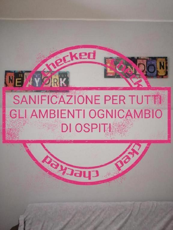 La Dimora Dei Sogni Sedil Capuano Home Suite Napoli Bagian luar foto