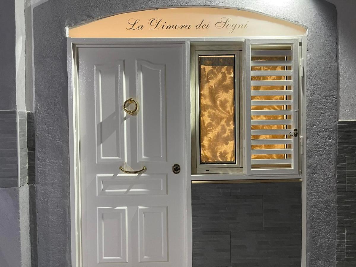 La Dimora Dei Sogni Sedil Capuano Home Suite Napoli Bagian luar foto