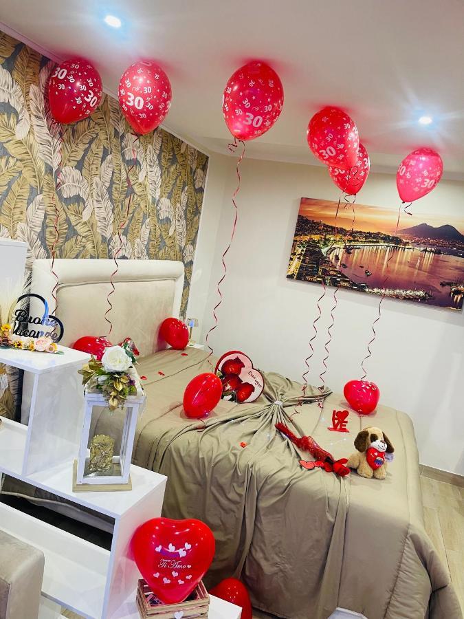 La Dimora Dei Sogni Sedil Capuano Home Suite Napoli Bagian luar foto