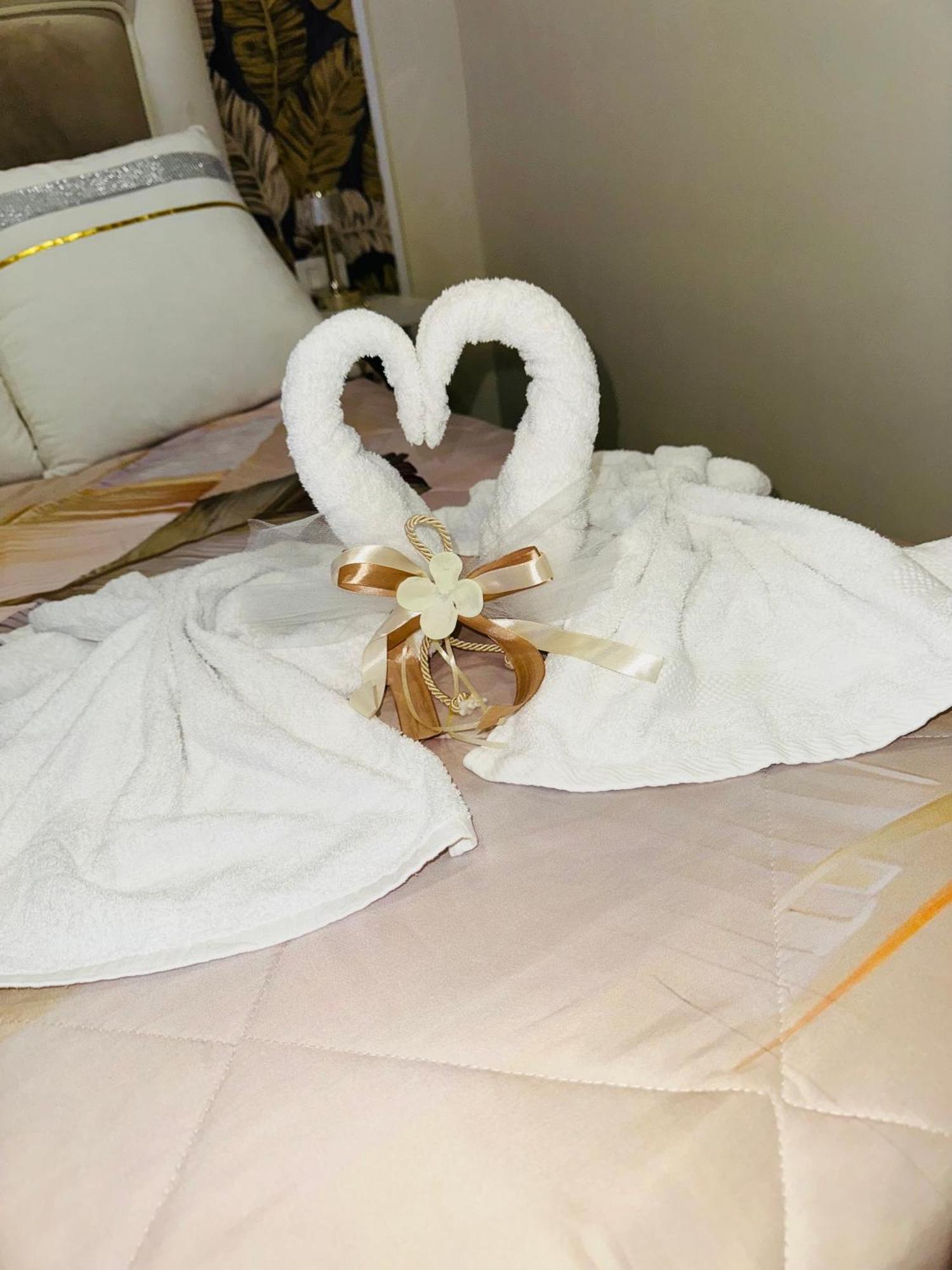 La Dimora Dei Sogni Sedil Capuano Home Suite Napoli Bagian luar foto