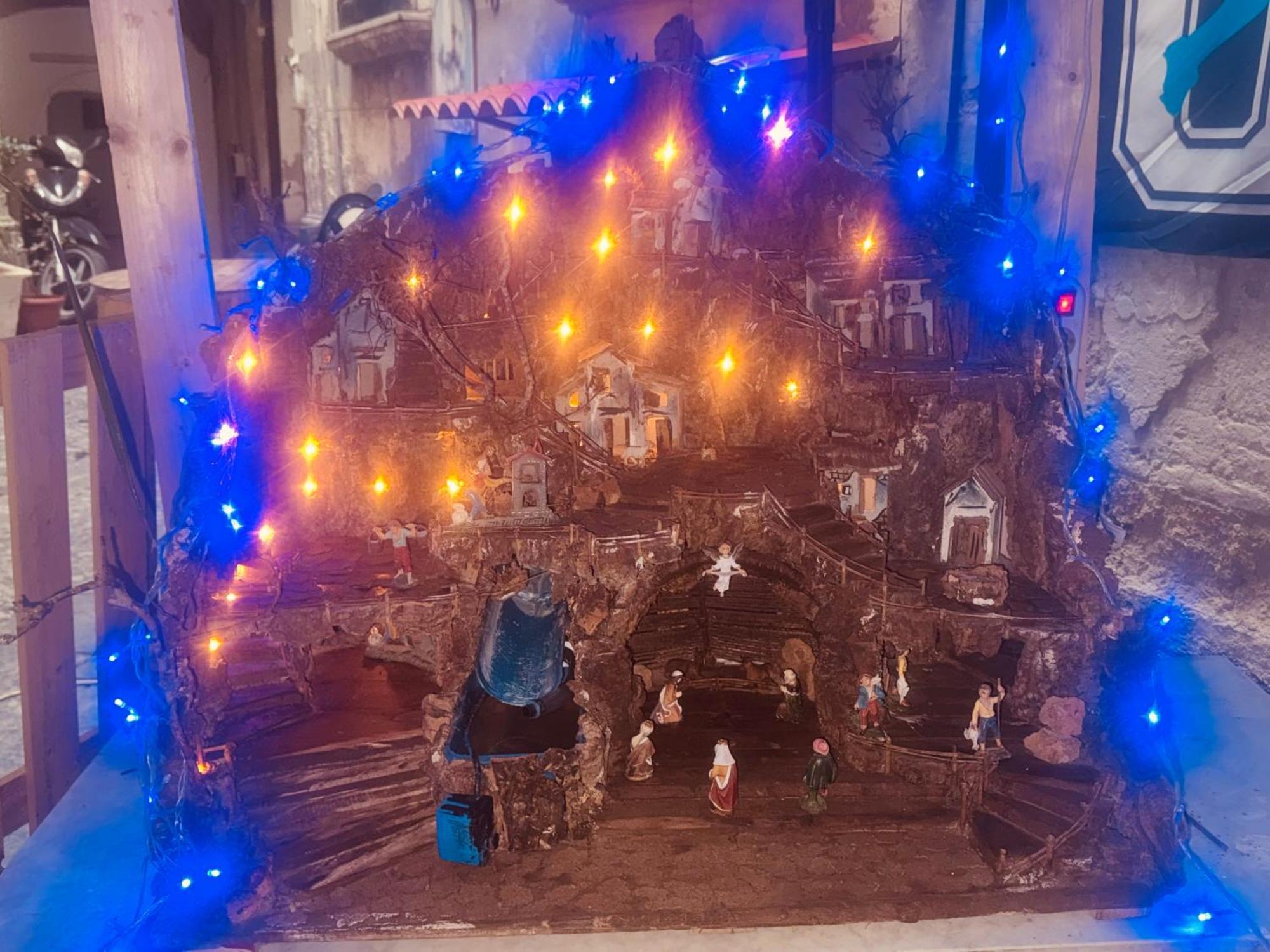 La Dimora Dei Sogni Sedil Capuano Home Suite Napoli Bagian luar foto