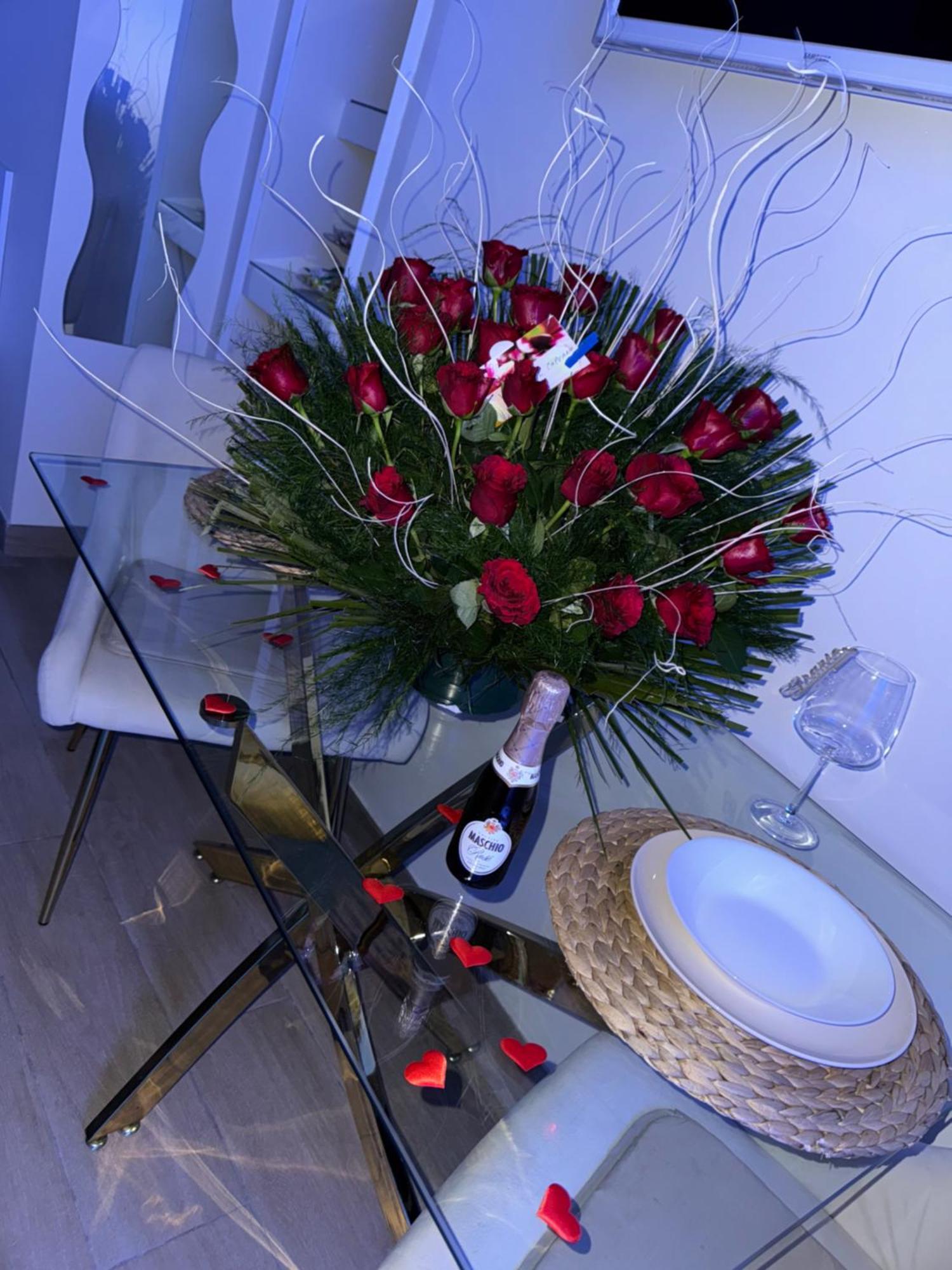 La Dimora Dei Sogni Sedil Capuano Home Suite Napoli Bagian luar foto